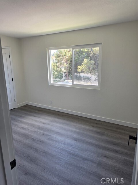 Building Photo - 1034 El Camino Dr