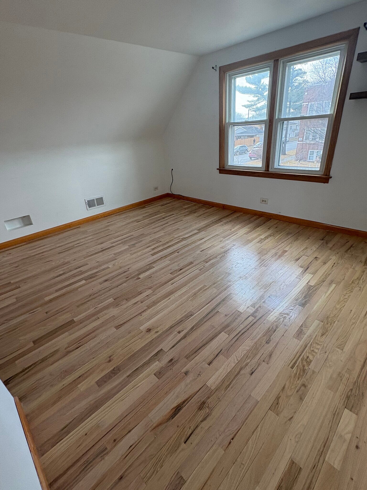 Building Photo - 6055 S Massasoit Ave