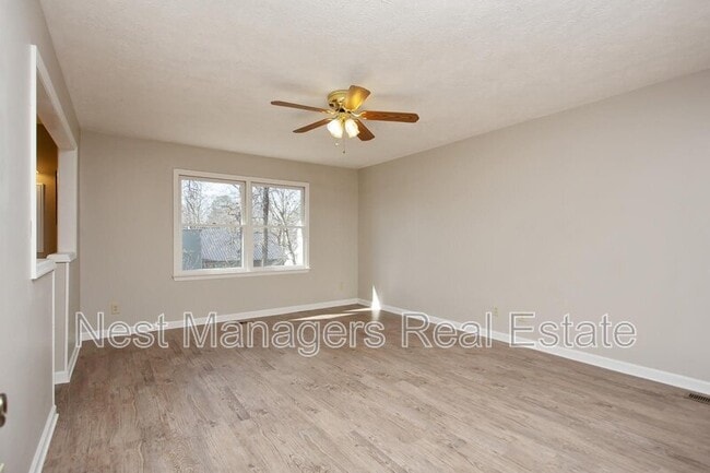 Building Photo - 7462 Fairpoint Rd