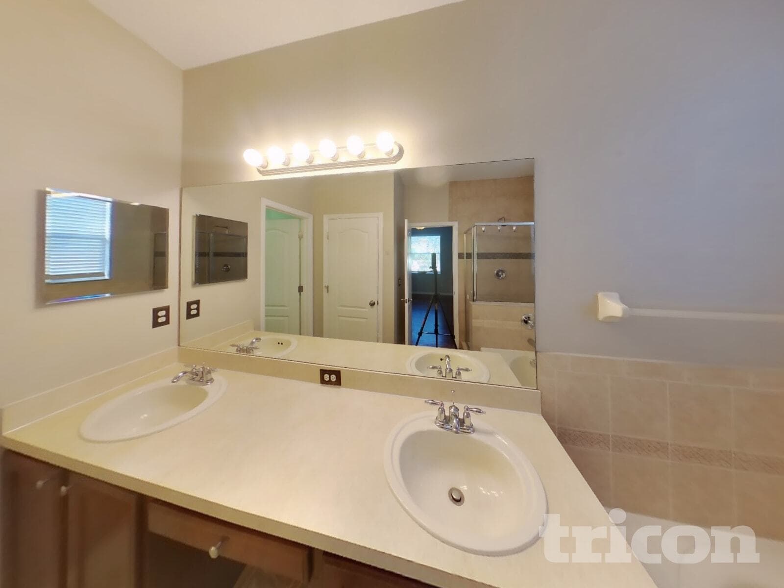 Building Photo - 177 Fairmont Dr