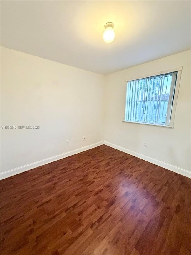 Building Photo - 12631 SW 143rd Ln