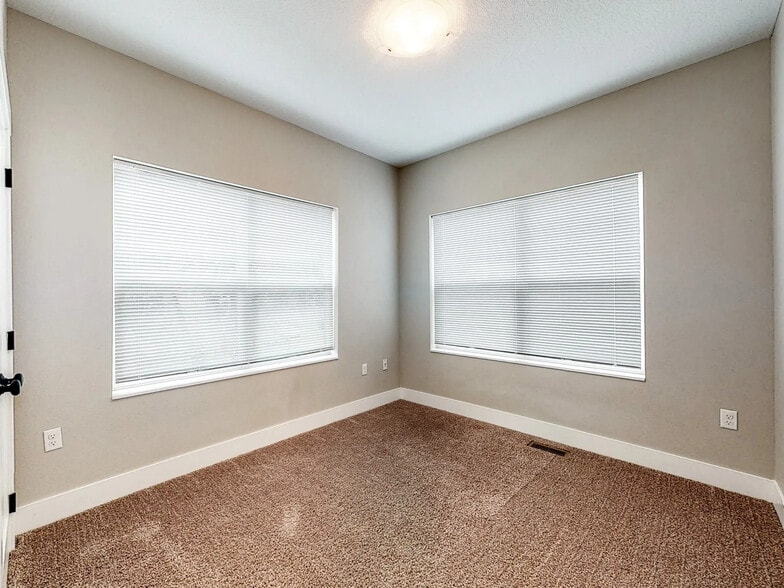 Building Photo - 317 Washington Ave