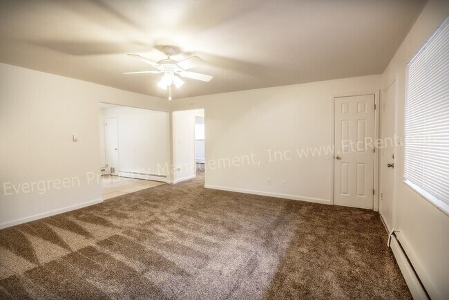 Building Photo - 1110 Gard Pl