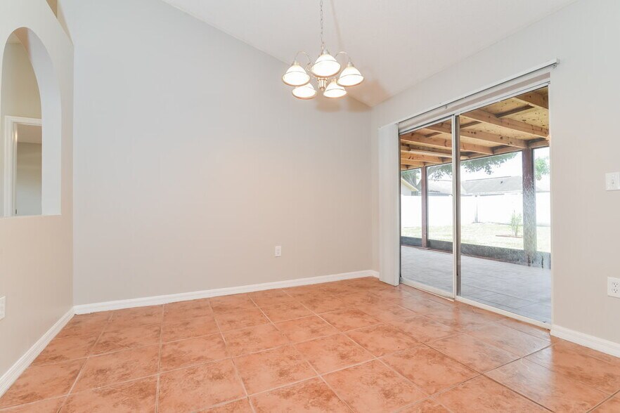 Building Photo - 308 Mariana Way