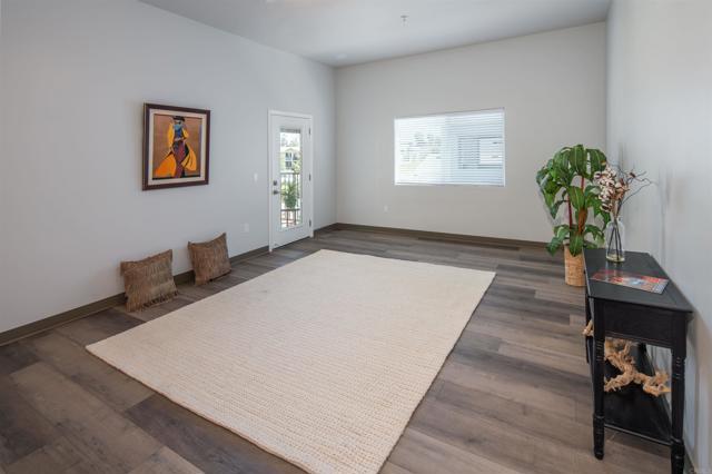 Building Photo - 531 16th St