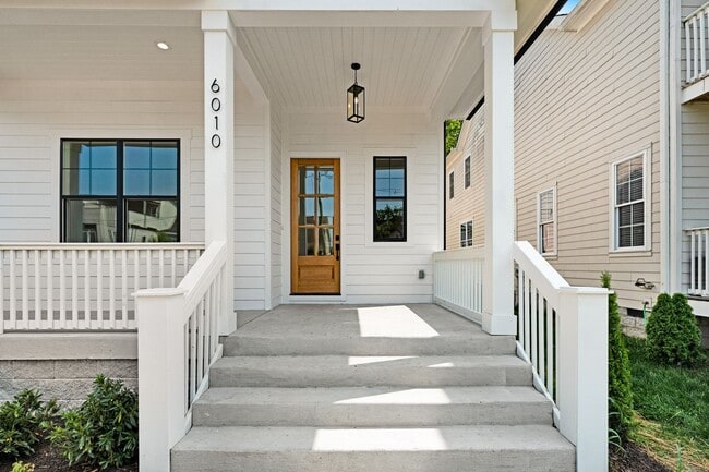 Building Photo - Beautiful home in The Nations!  4 bedrooms...