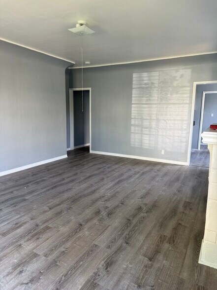 Building Photo - 11458 Albers St