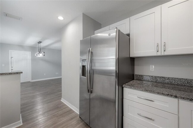 Building Photo - 595 Shady Grove Dr