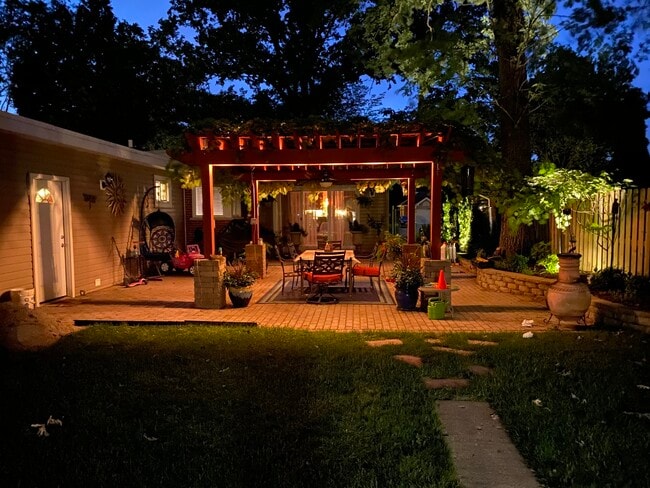 Building Photo - 4735 Locust Ave