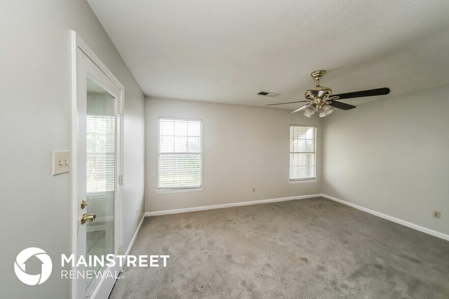 Building Photo - 1107 Charstone Dr