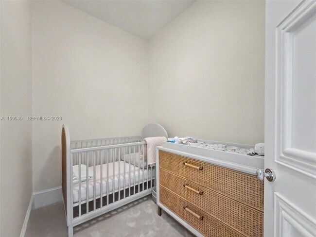 Building Photo - 13689 Deering Bay Dr