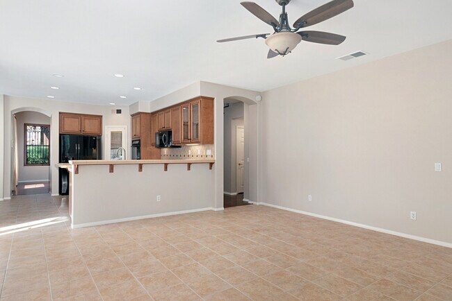Building Photo - 1595 Archer Rd
