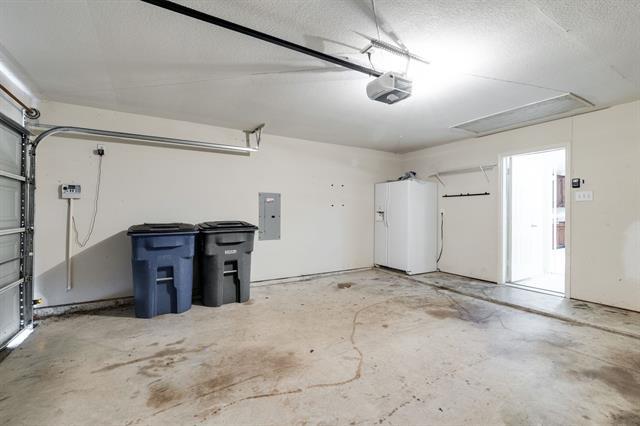 Building Photo - 1316 Lochness Dr