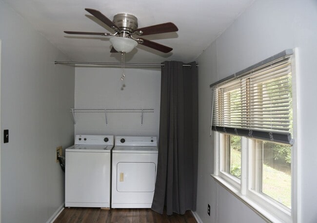 Building Photo - Charming 2 Bed 1 Bath in Boone