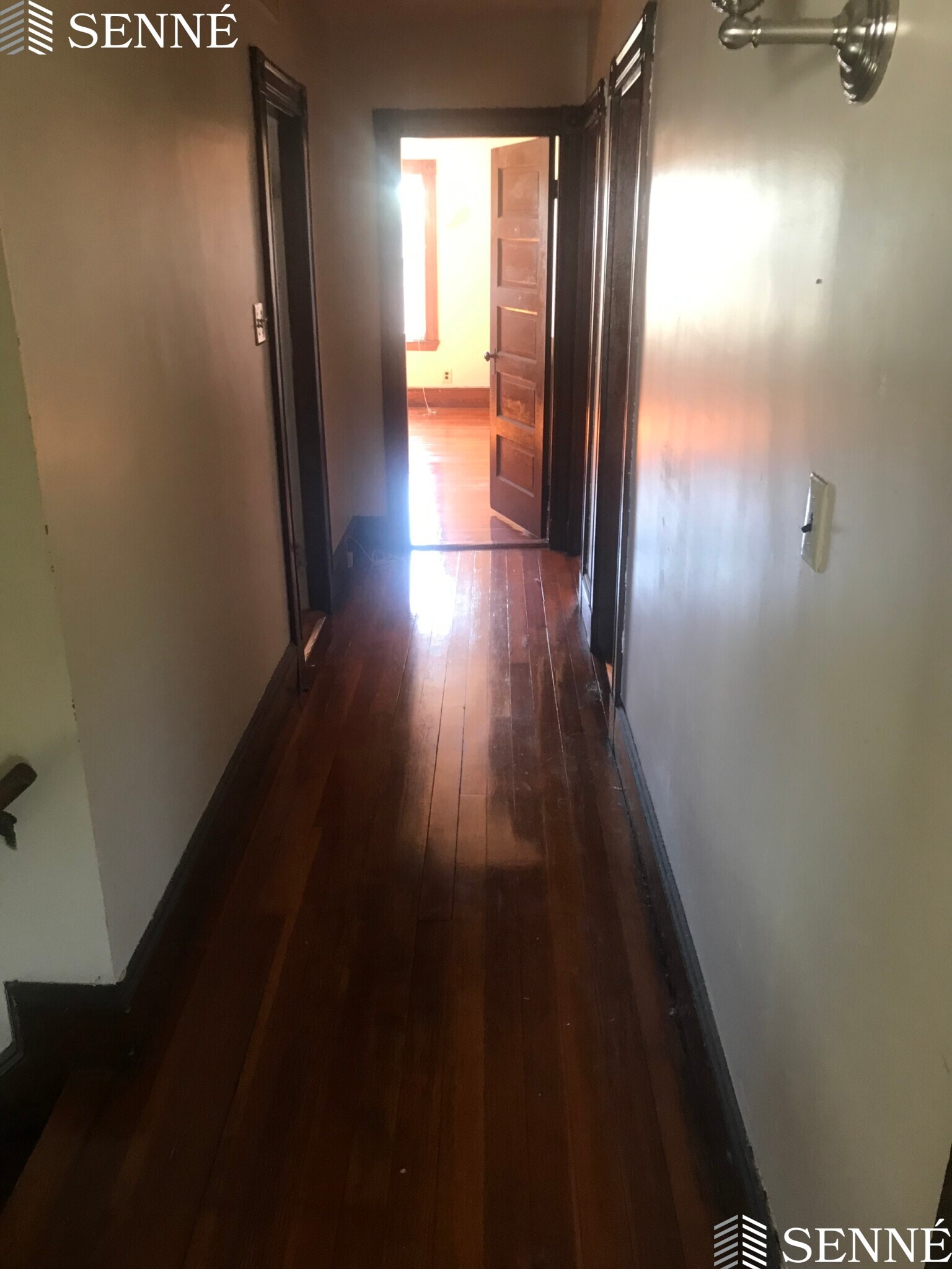 Building Photo - 19 Lovell St