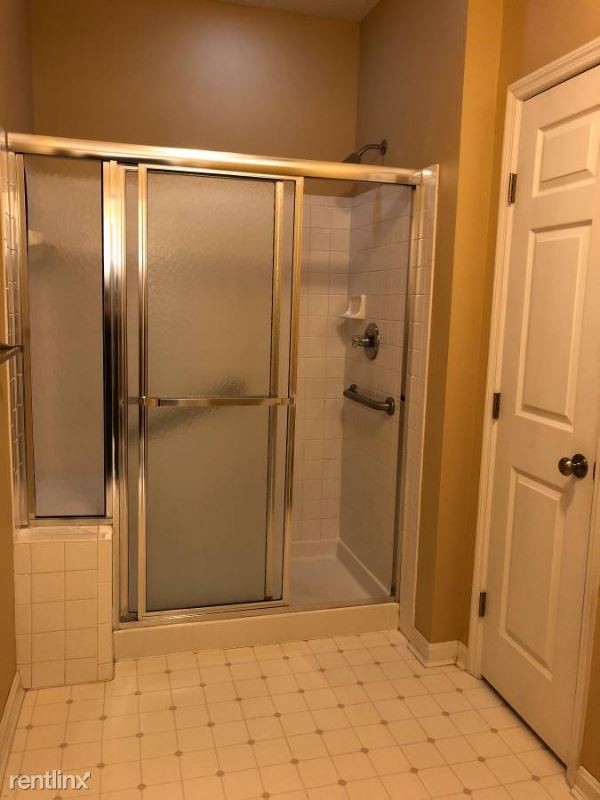 Building Photo - 7576 Mansion Cir