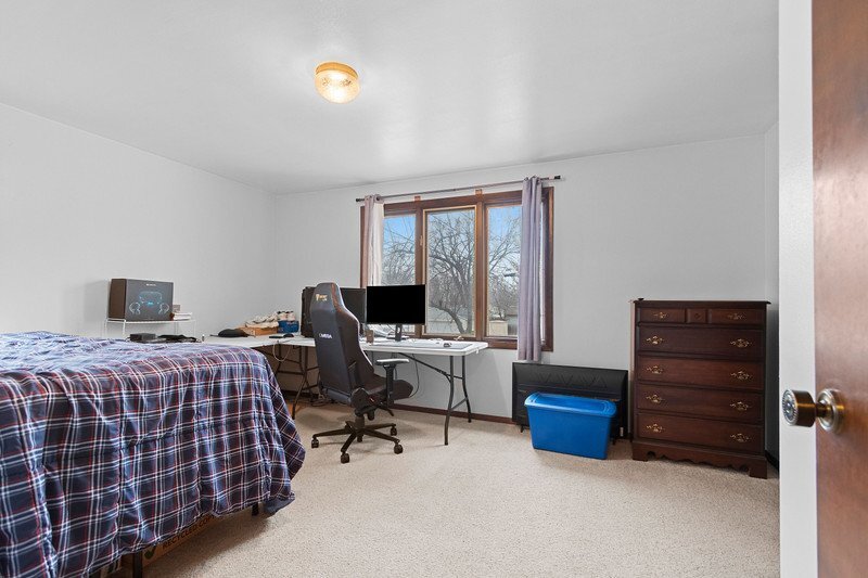 Building Photo - 2252 Deer Trail