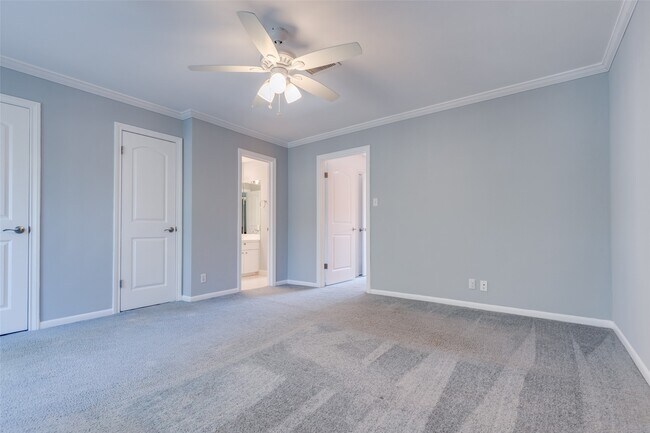 Building Photo - 6339 Briar Rose Dr