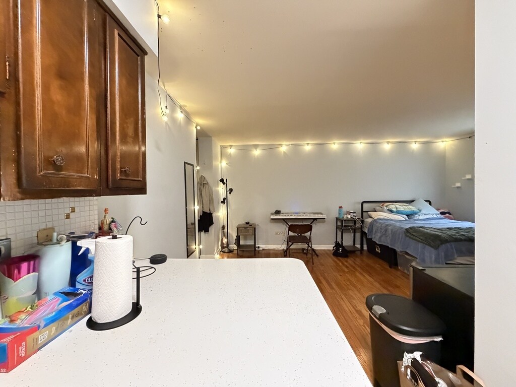 Building Photo - 2620 N Hampden Ct