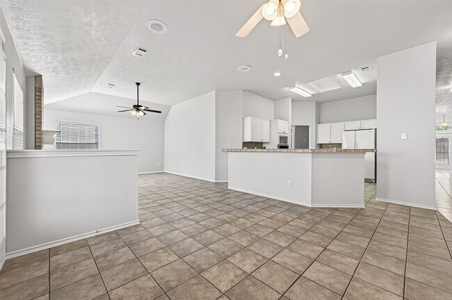 Building Photo - 3314 Zubin Ln