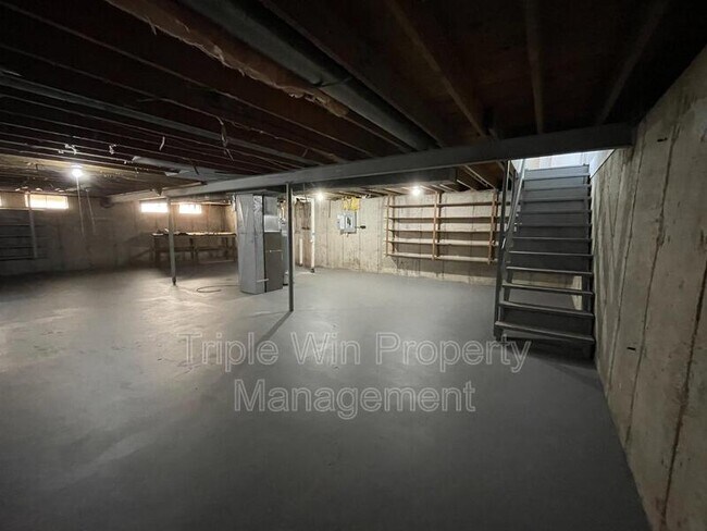 Building Photo - 11923 San Andres Dr