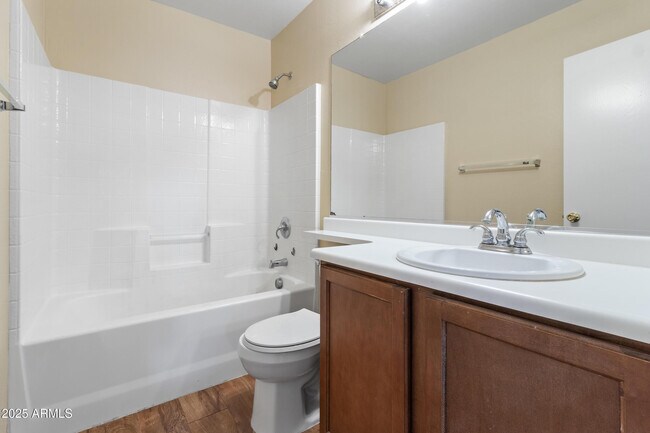 Building Photo - 2416 S 90th Glen