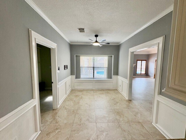 Building Photo - 1719 Galleon Oaks Dr