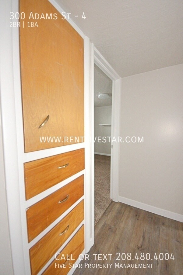 Building Photo - Beautiful 2 Bedroom 1 Bathroom Apartment i...
