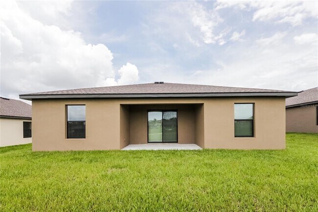 Building Photo - 1467 Swan Lake Cir
