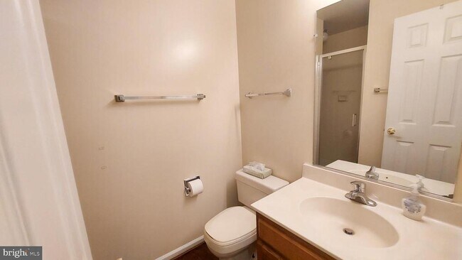 Building Photo - 10712 Kings Riding Way