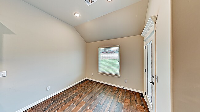 Building Photo - 3 Bedroom Home in Edmond Schools