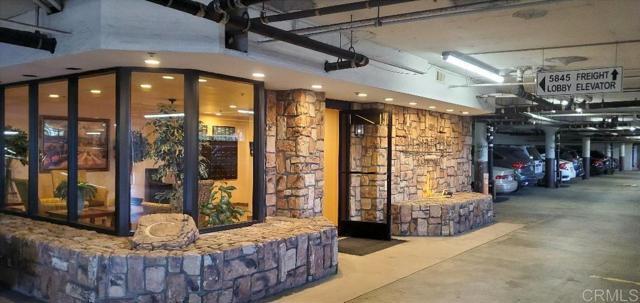 Building Photo - 5845 Friars Rd