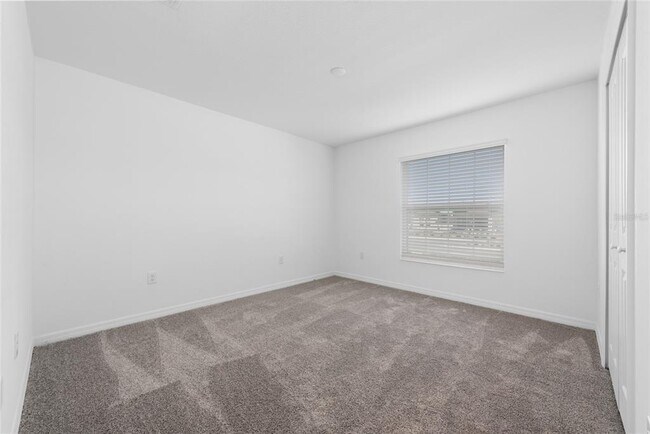 Building Photo - 338 Rustic Rail Dr