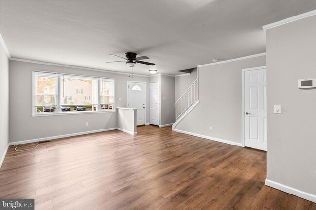 Building Photo - 314 Woodleaf Ct