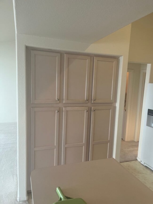 Building Photo - 55+ 2 Bed 2 bath home!