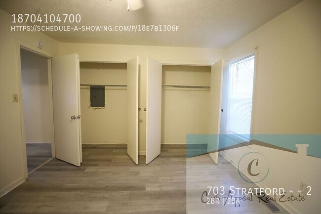 Building Photo - 703 Stratford Dr
