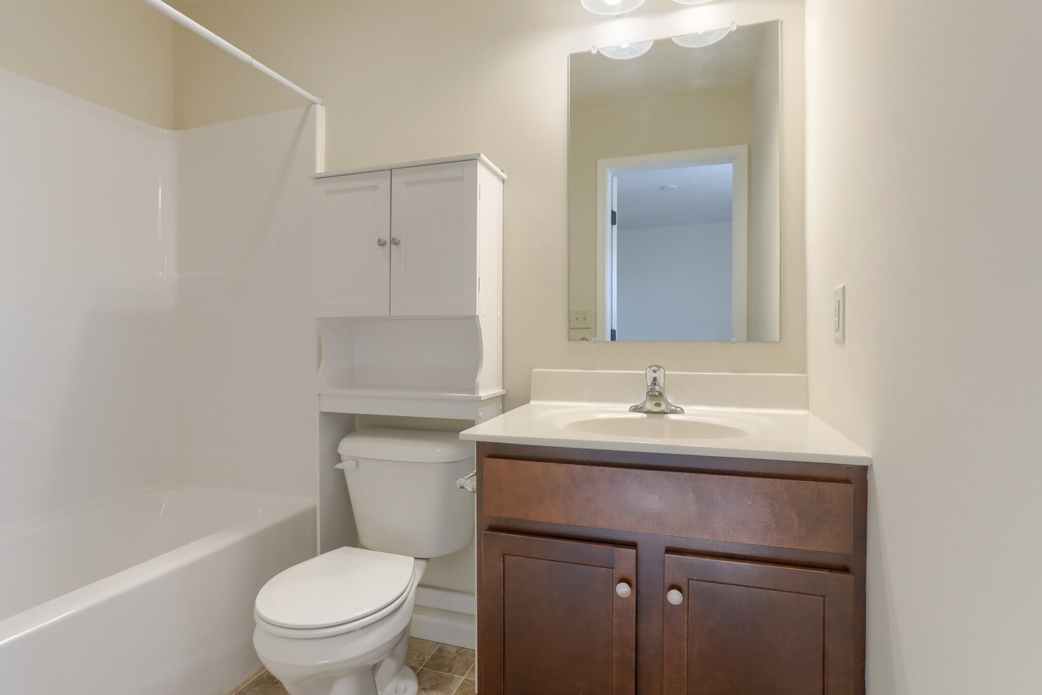 Building Photo - 531 Byler Cir