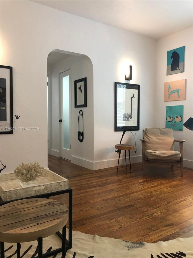 Building Photo - 1524 Euclid Ave