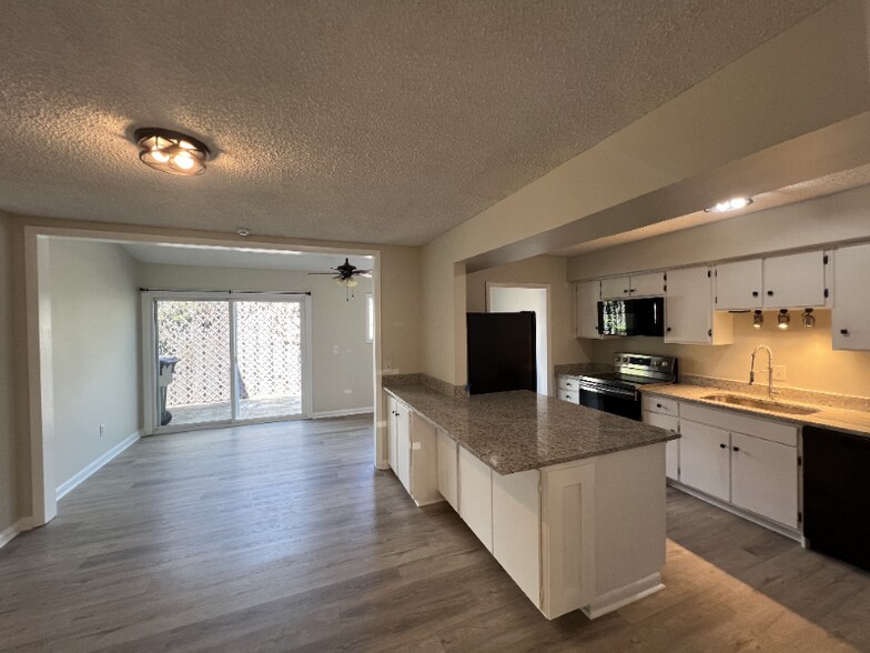 Building Photo - 6905 Cleaton Rd