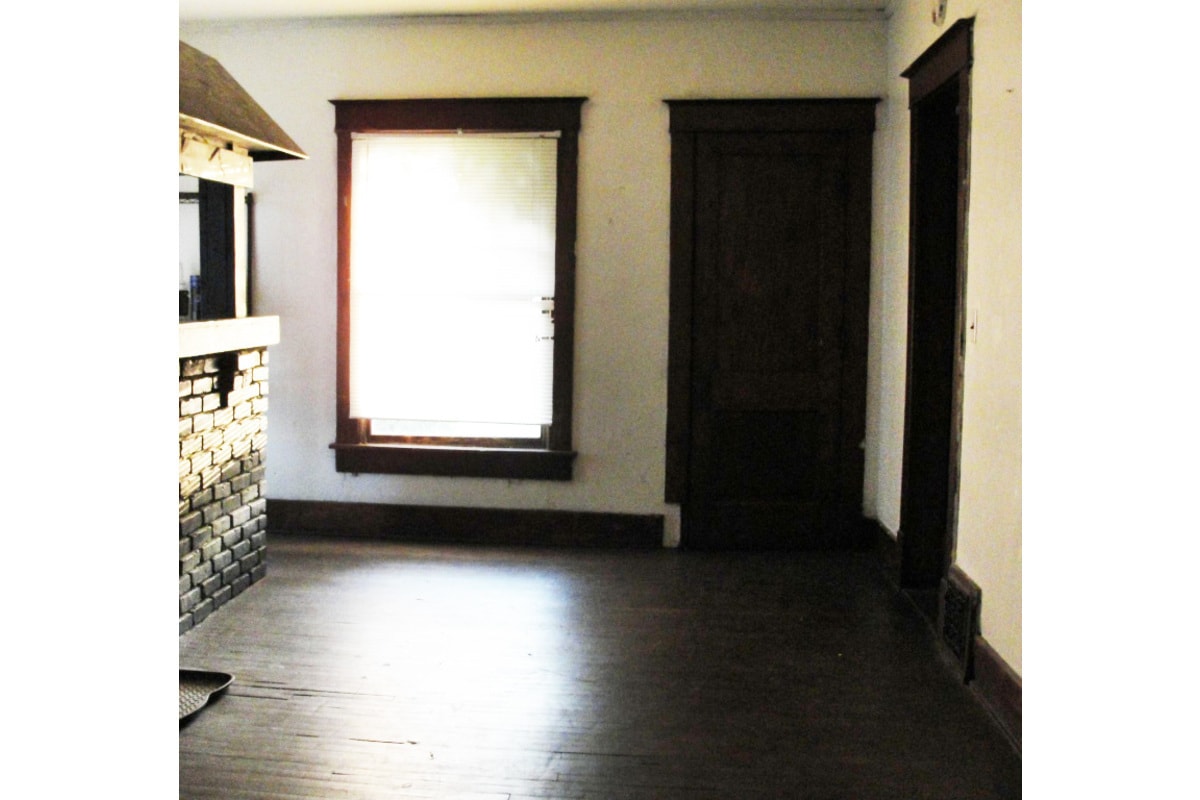 Building Photo - 9 N Salisbury St