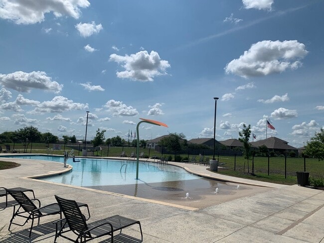 Building Photo - Luxury Vinyl Plank (No Carpet) /  Fridge Included / Office / Covered Back Patio / CISD