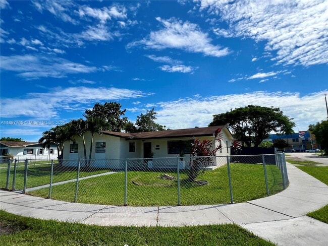 Building Photo - 11950 SW 199th St