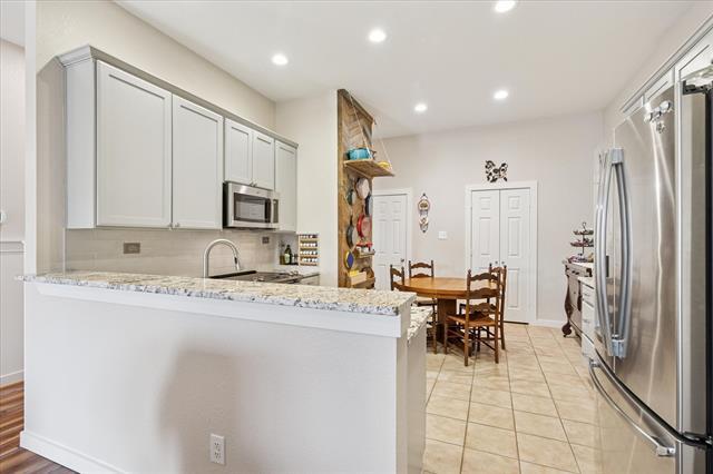 Building Photo - 3608 Chapel Hill Lane