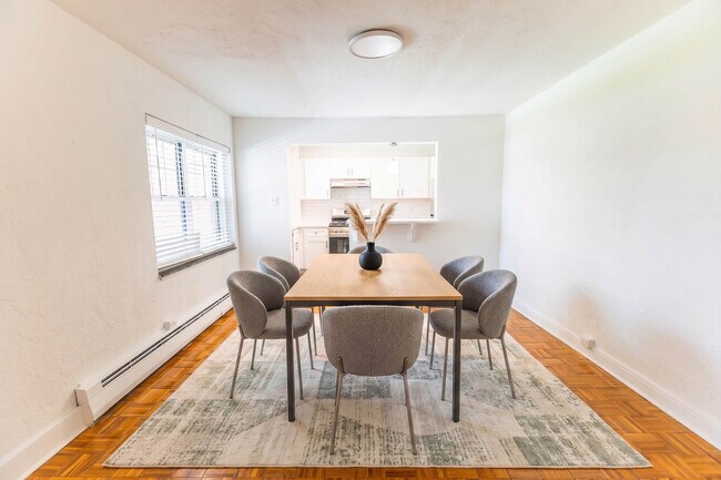 429 A101 Dining Room - 429 Apartments