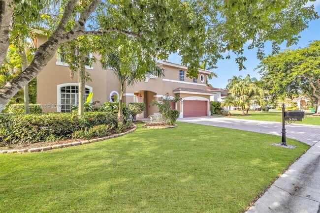 Building Photo - 558 NW 118th Ave