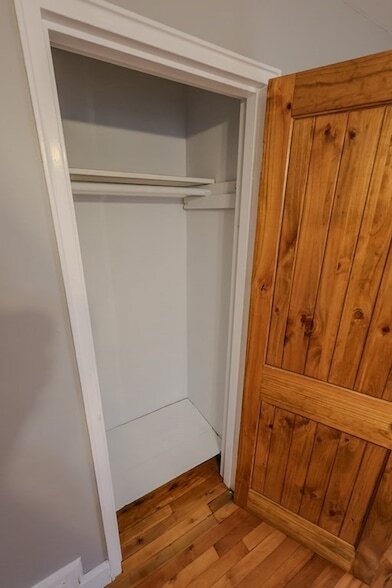 Building Photo - 11 Cragmere Terrace