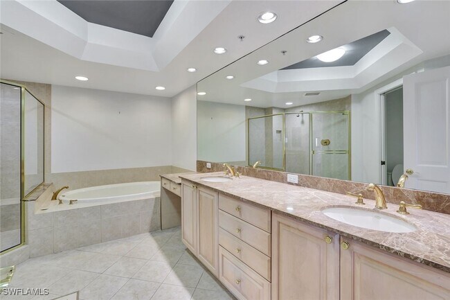 Building Photo - 1060 Borghese Ln
