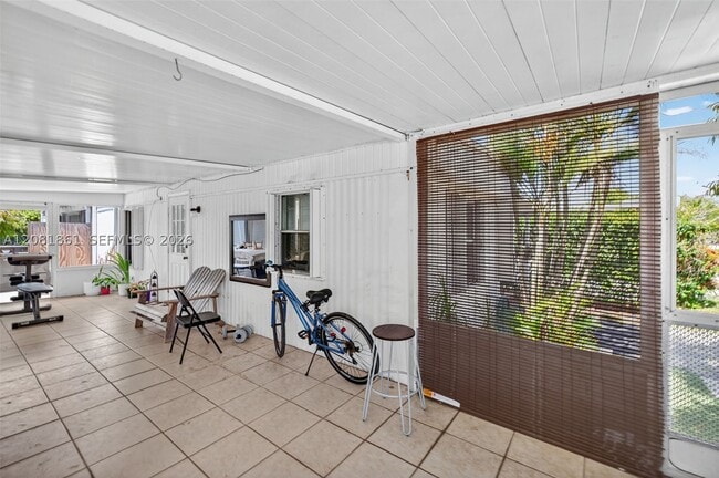 Building Photo - 2430 SW 53rd St