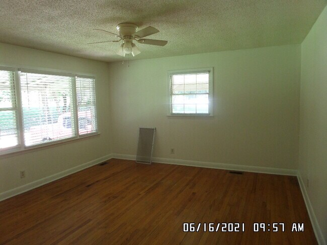Building Photo - 4360 Cauble Rd