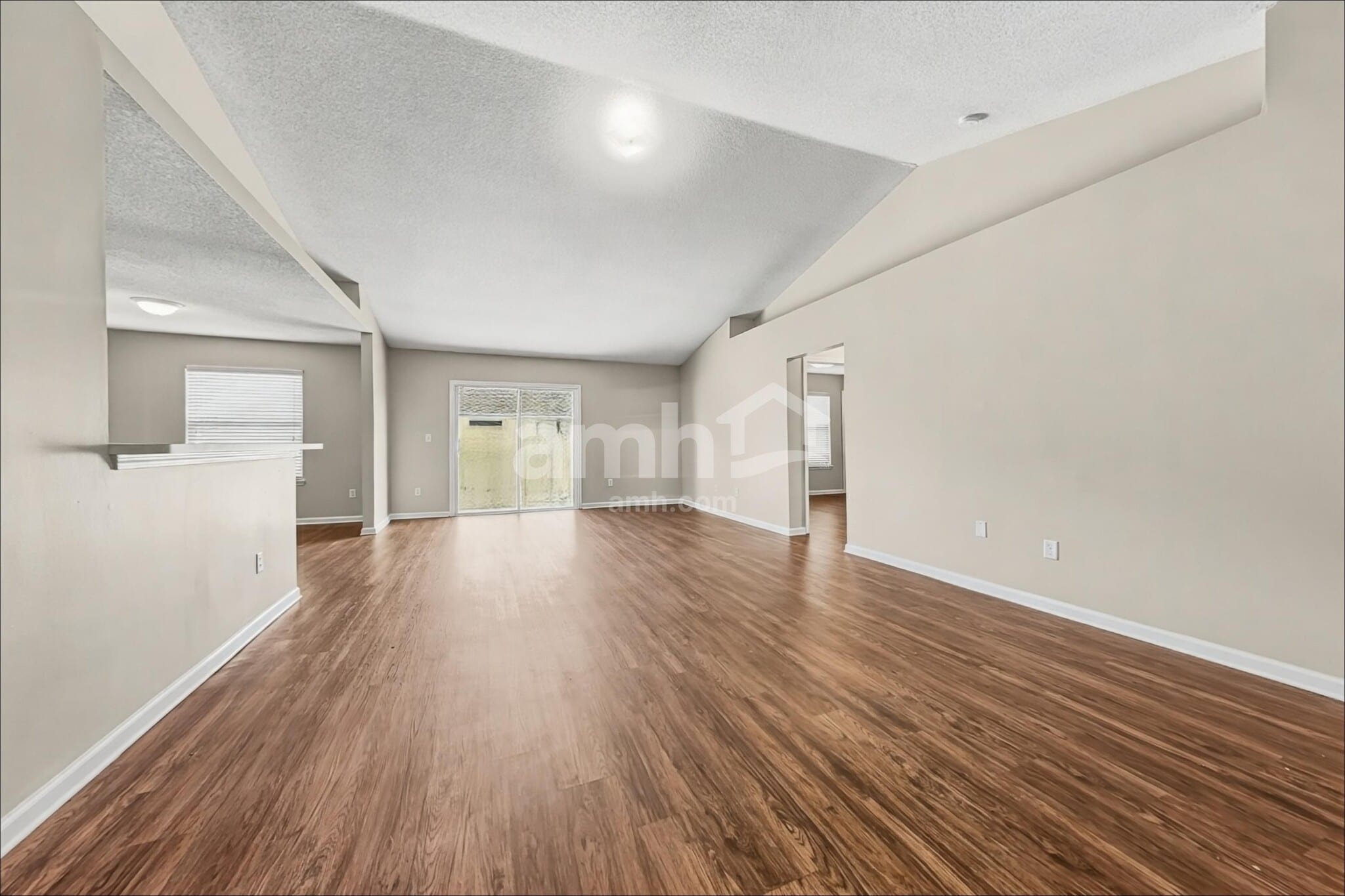 Building Photo - 11134 Lauren Oak Ln